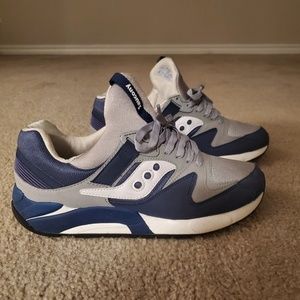 Saucony